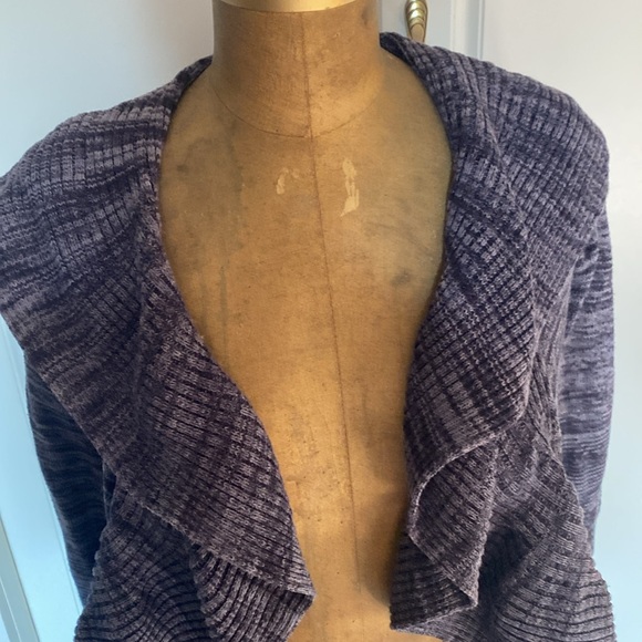 NEIMAN MARCUS LONG SLEEVE SWEATER SIZE XS. - Picture 6 of 9